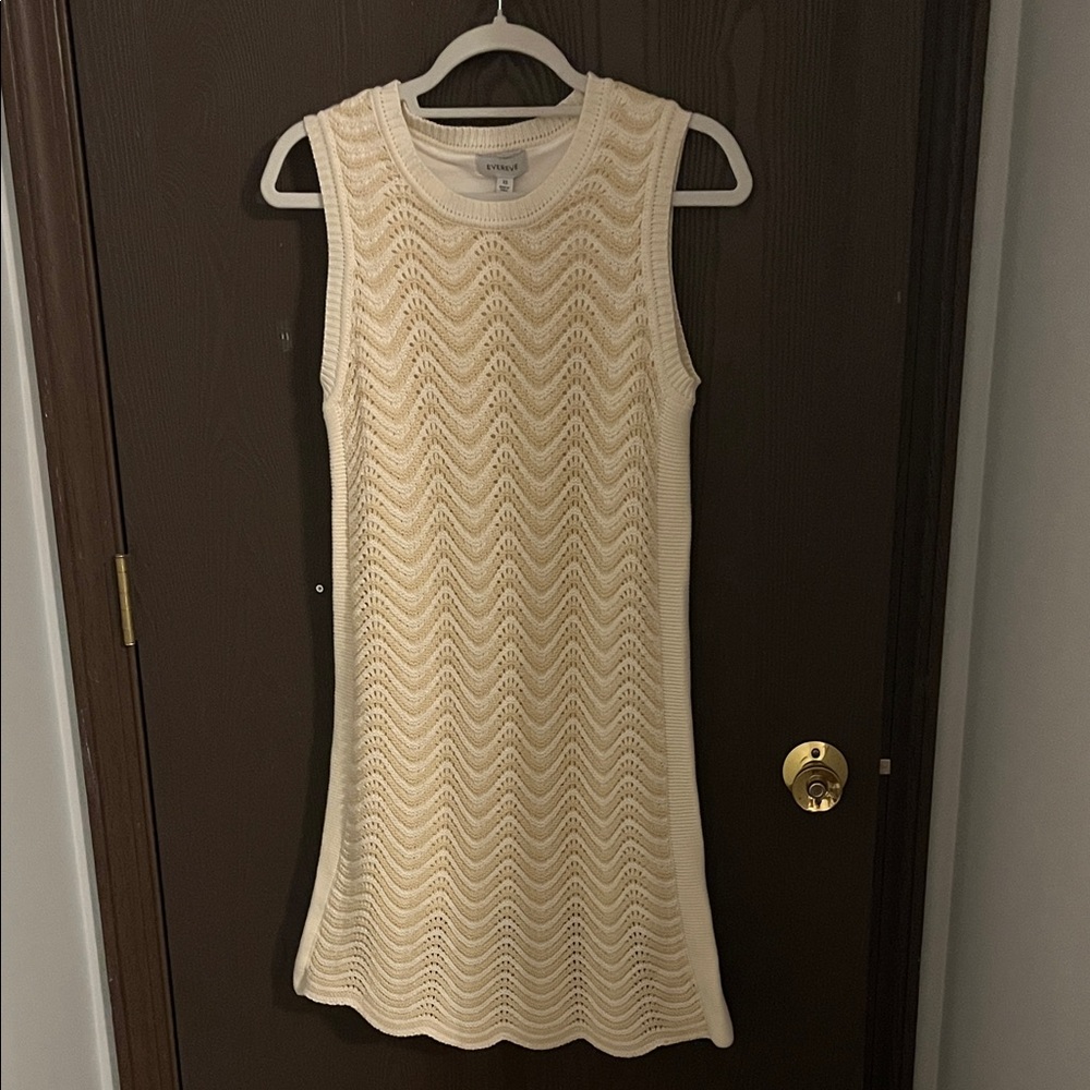 NWT Evereve Crochet Knit Dress